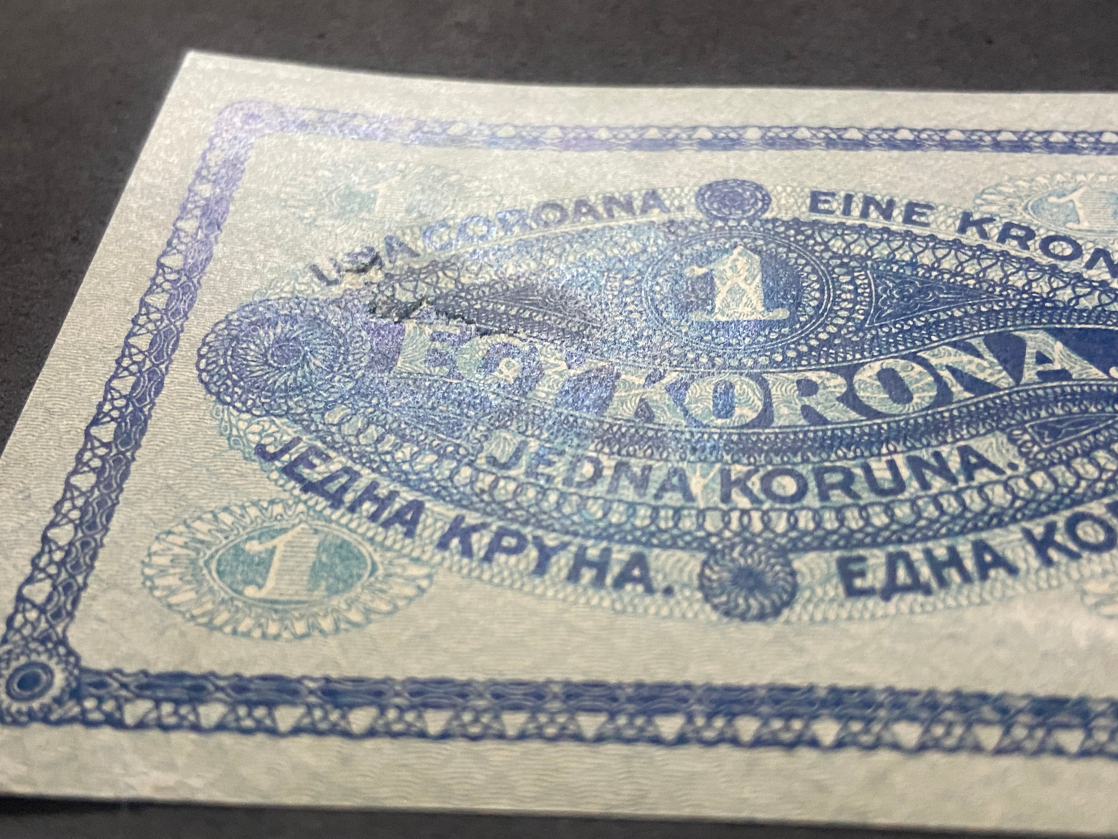 1 korona - 1920 - sorközeli pár
